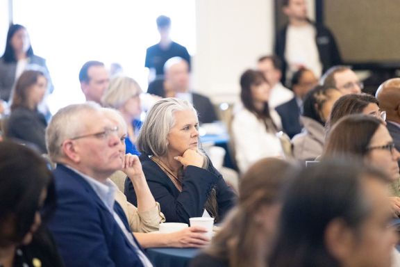 54563029770 c0421d4c0b c